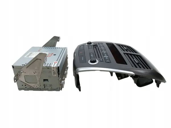 Mitsubishi ASX radion paneeli OEM 8701A470, 8002A920 image 9