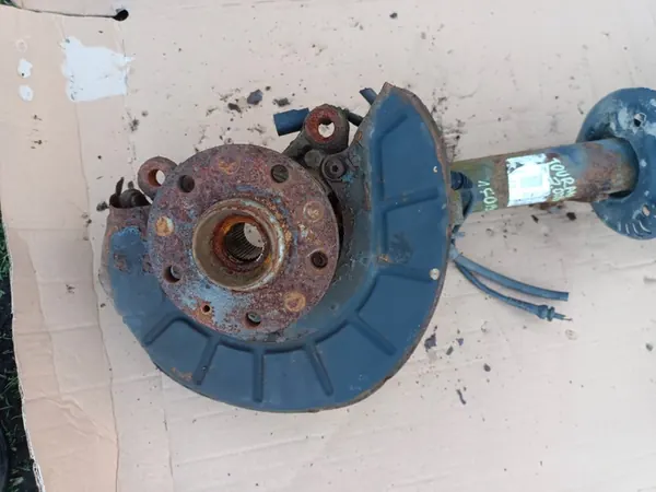 Snodo Ammortizzatore Sinistro 1T0413031BR Touran image 2