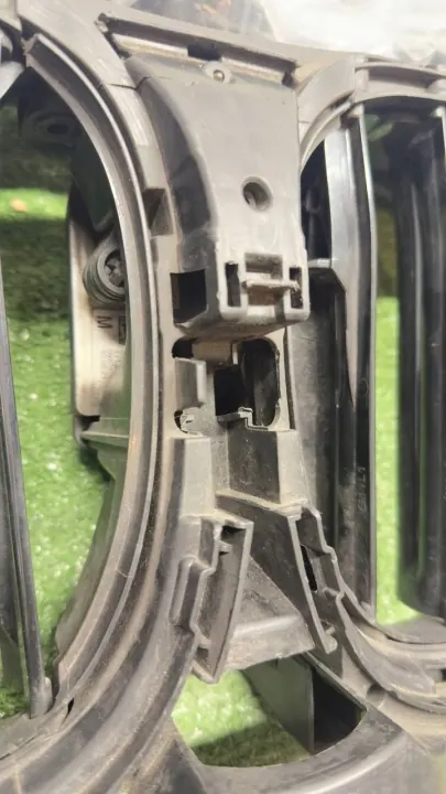 BMW 7 G11 G12 Ventilationsgallret OEM 7497205 - Begagnad image 10