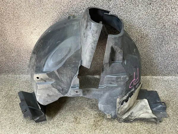 Passaruota Destro Mercedes W204 OEM image 5