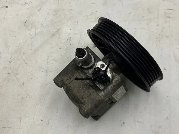 Volvo OE 30665098 Bomba de direção assistida image 3