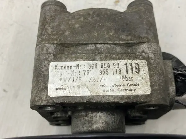 Volvo OE 30665098 Bomba de direção assistida image 4