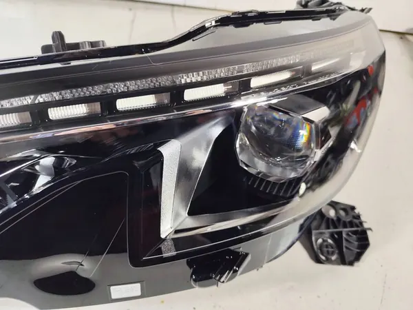Peugeot 3008 II 5008 Vasemman Etuosan Full LED Lamppu OEM 1674017780 image 3