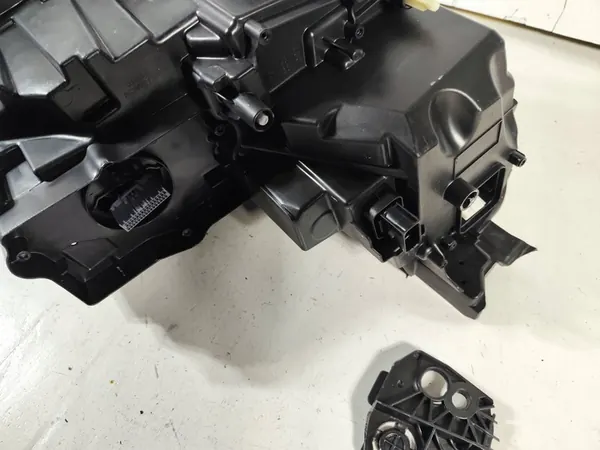 Peugeot 3008 II 5008 Vasemman Etuosan Full LED Lamppu OEM 1674017780 image 9