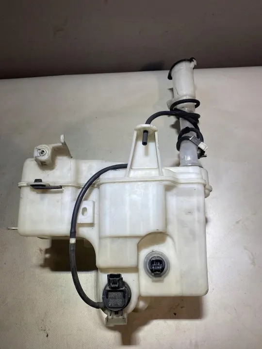 Réservoir lave-glace Lexus LS 4 OEM 060851-233 (2006-2009) image 4