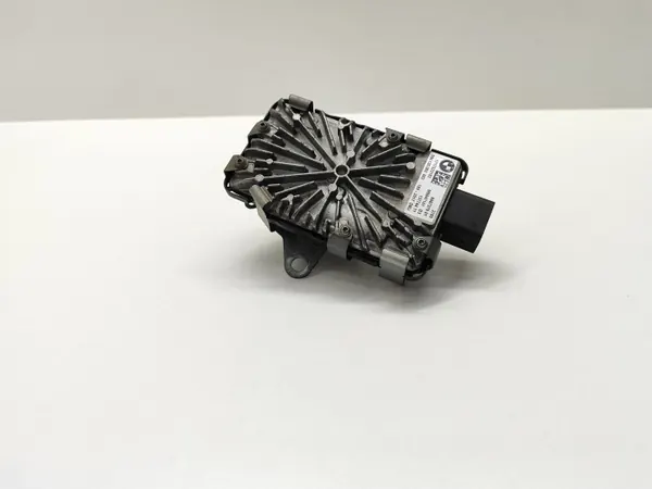 BMW Getriebe-Reduziermotor OEM 8687376 - Gebraucht image 7