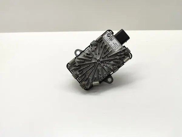 BMW Getriebe-Reduziermotor OEM 8687376 - Gebraucht image 9