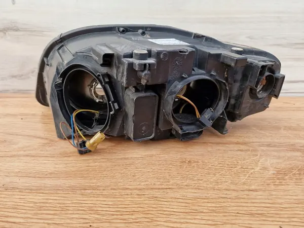 AUDI A4 B7 Faro Derecho 8E0941004AJ image 8