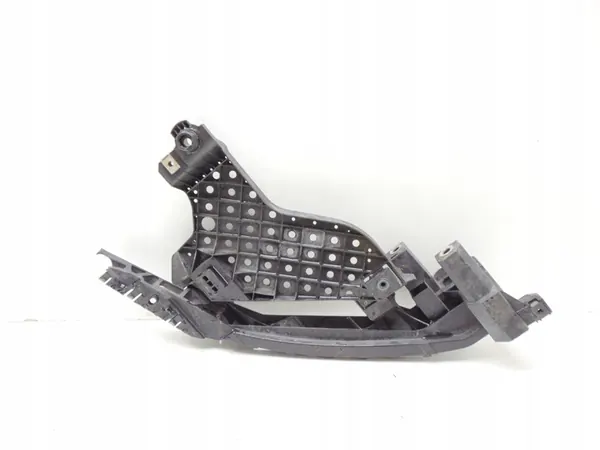 Support de montage 8U0805608A avant droit Audi Q3 11- image 4