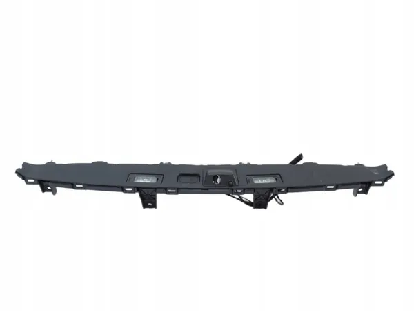 Garniture OEM LR114499 pour hayon Range Rover Evoque image 3