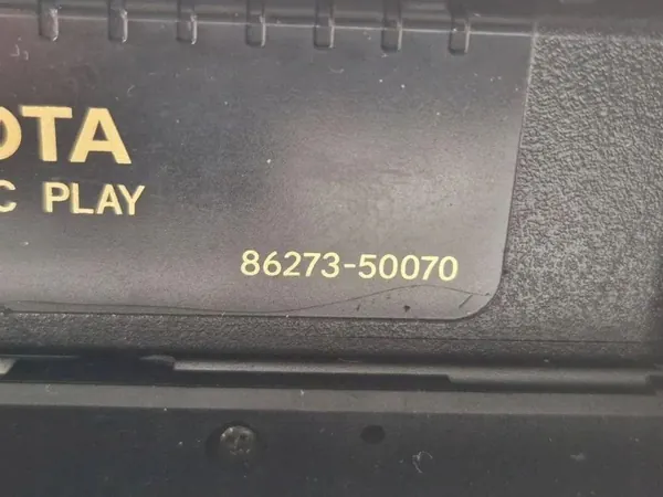 Changer CD/DVD Toyota OEM 8627060080 - Occasion image 9