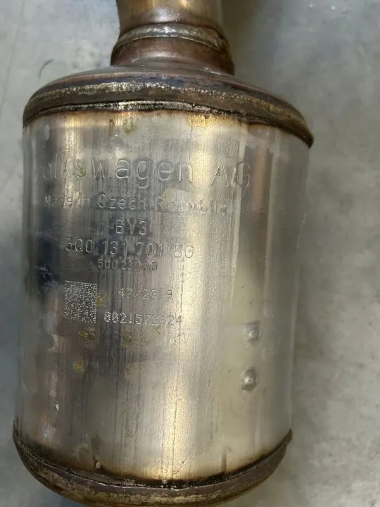 Catalyseur DPF d'occasion OEM 5QA253059KH 2.0 TDI image 8