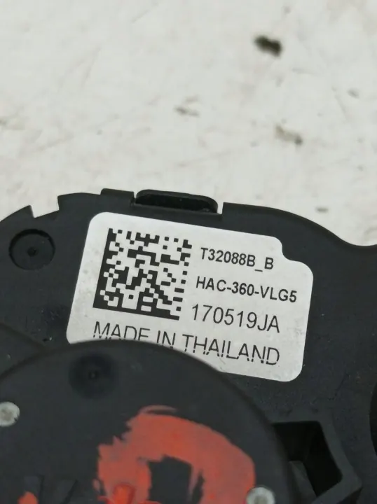 Motor de aquecimento OEM T32096B_B para Renault Talisman image 4