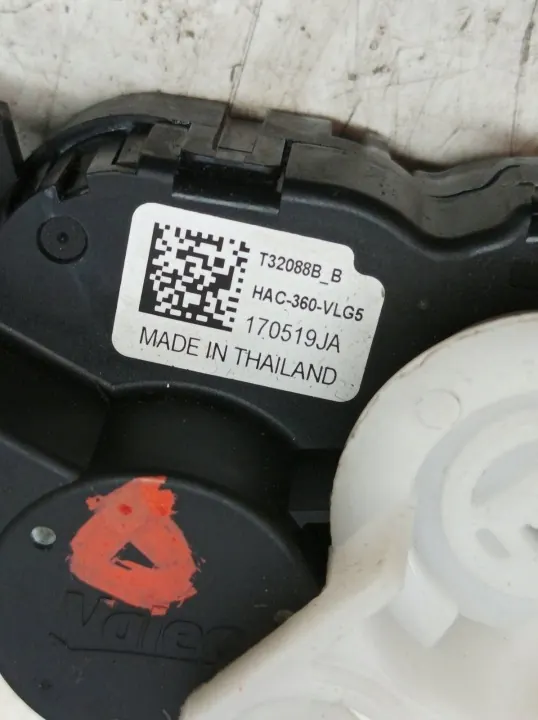 Motor de aquecimento OEM T32096B_B para Renault Talisman image 5