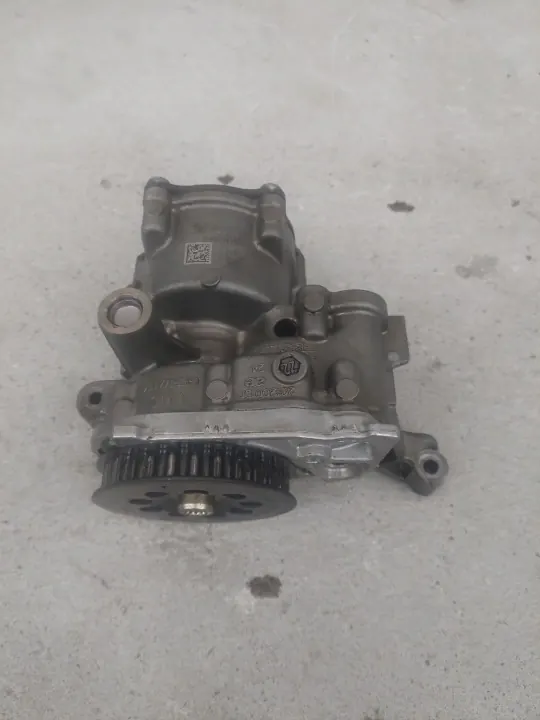 Öljypumppu VW Polo IV 1.6 TDI OEM 04L145208AB image 2