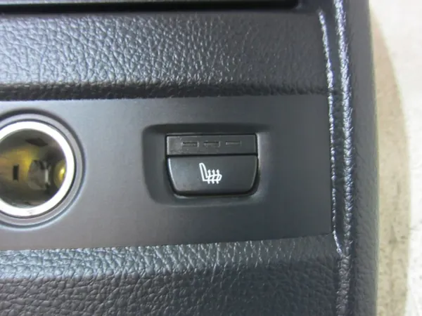 Panel Asiento Calefactable BMW 3 F30 F31 OEM 9235498 image 4