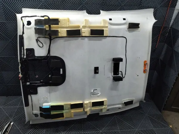 Chevrolet Volt I Katto OEM 22935996 - Käytetty image 4