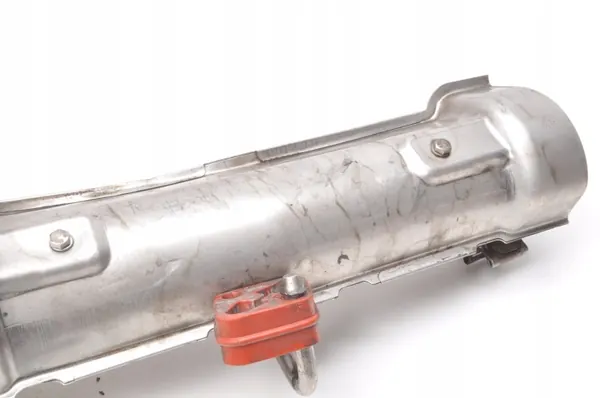 Silenciador Aston Martin Vantage 4.7 OEM 4G43-5220-AD Derecho image 4