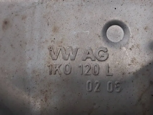 OEM 1K0120L 1K0118A Silenciador Central e Traseiro Jetta V image 9