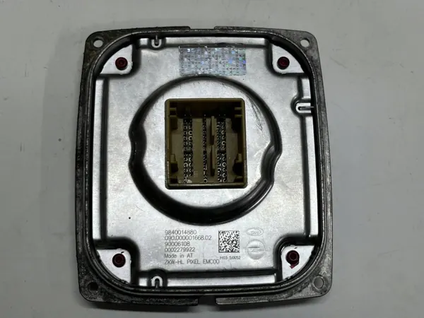 LED-ohjainmoduuli Etu Opel Astra L OEM 9840014880 image 2