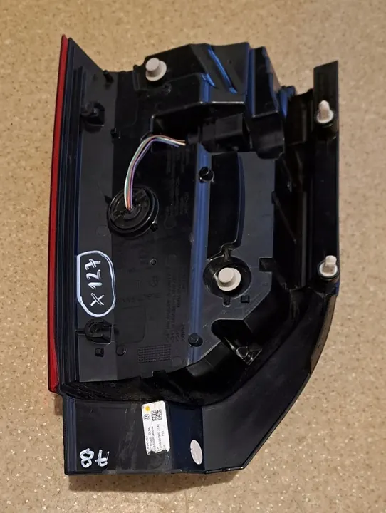 VW T6 T6.1 LIFT 7LA MULTIVAN LUZ TRASERA IZQUIERDA image 6