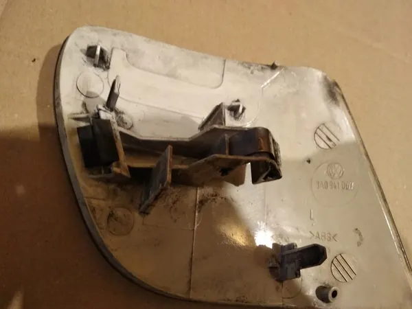 Capa de sinal de viragem esquerda VW Passat B4 3A0941067 OEM image 5