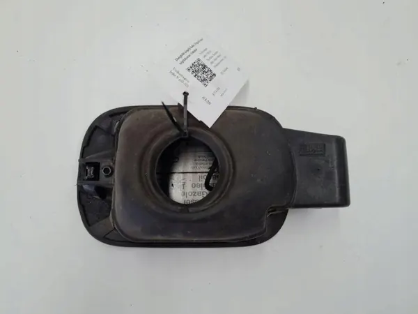 VW Kraftstoffklappenmotor OEM 1K5010440C - Gebraucht image 2