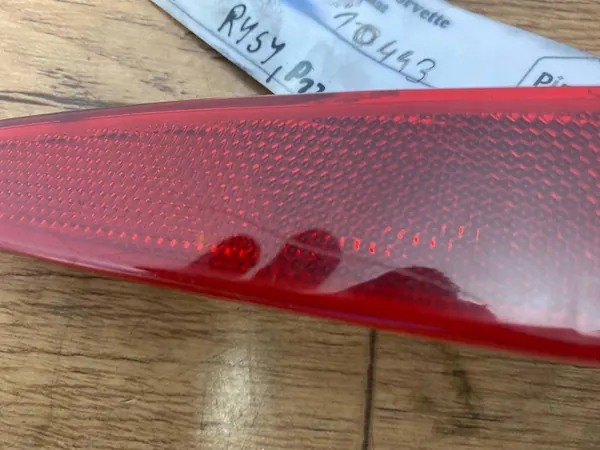 OEM 10316656PINYA Takareflektori Corvette C6:lle image 7