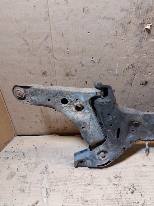 Sous-châssis avant Hyundai i10 2007-> image 10