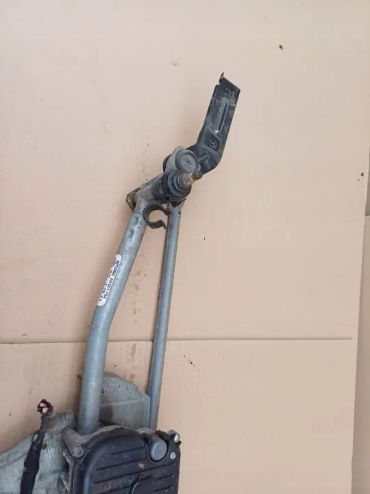 Framruta torkarmekanism OEM 3AB955419 VW Passat B7 image 3