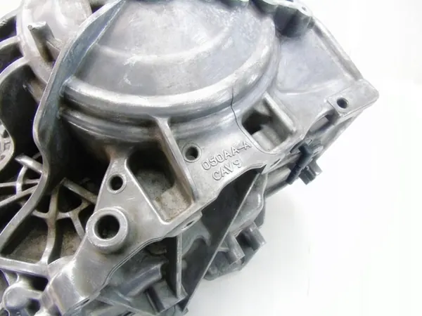 Caixa de mudanças OEM 050AA CAV9 para 2.0 D image 10