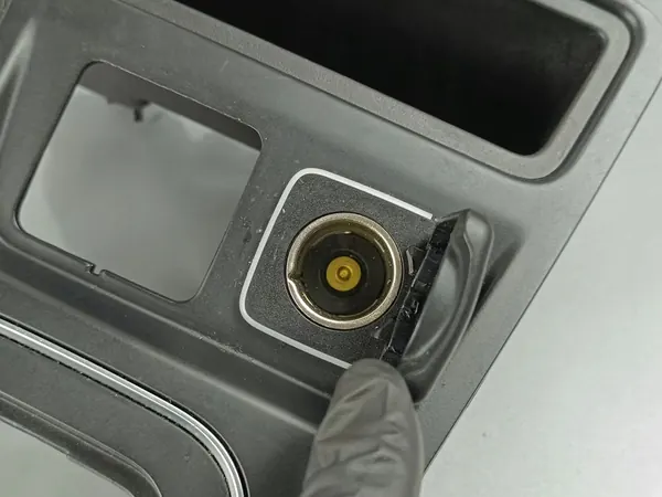 2019 Jeep Cherokee Shift Lever Frame OEM FOB34903 image 3