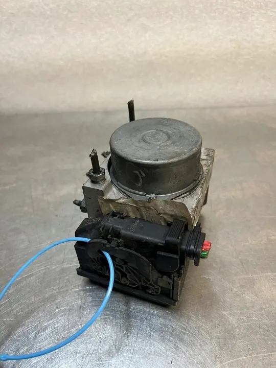 ABS-pumppu OEM 8201011838 Renault Kangoo II/III image 2