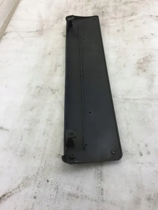 Cadre Plaque Immatriculation Mercedes OEM A2038853481 - Occasion image 10