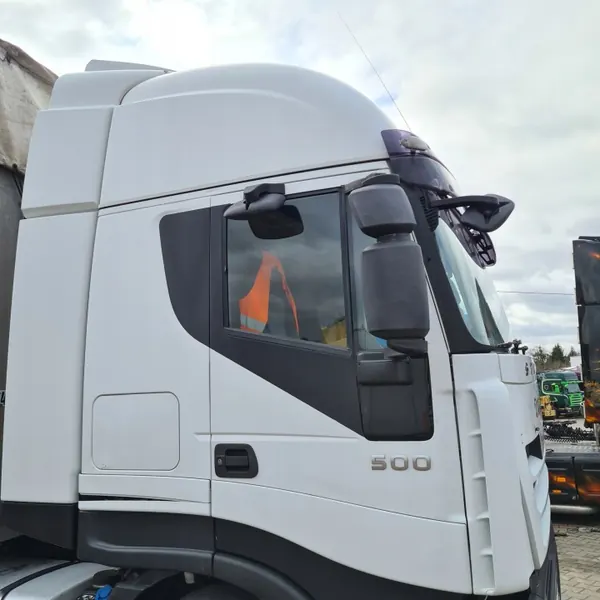 Cabine complète Iveco OE pour Stralis Cursor 13 500 - 2012 image 8