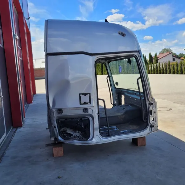 Renault Gama T Range C K Euro 6 Cabine - OEM Zilver image 5