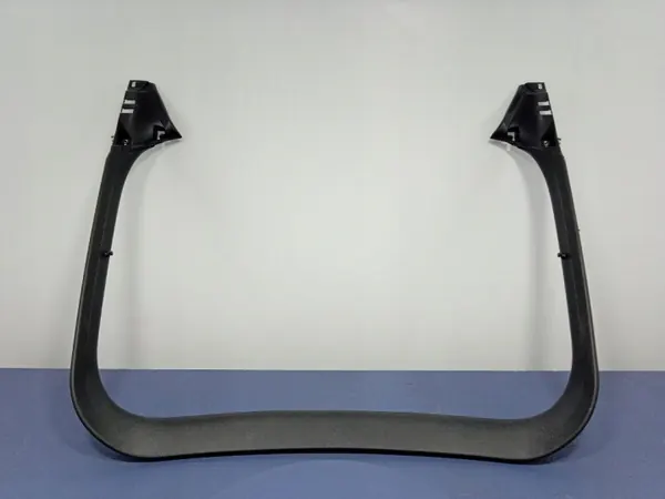 Moldura de maletero VW Arteon OEM 3G8867603 - Usado image 2