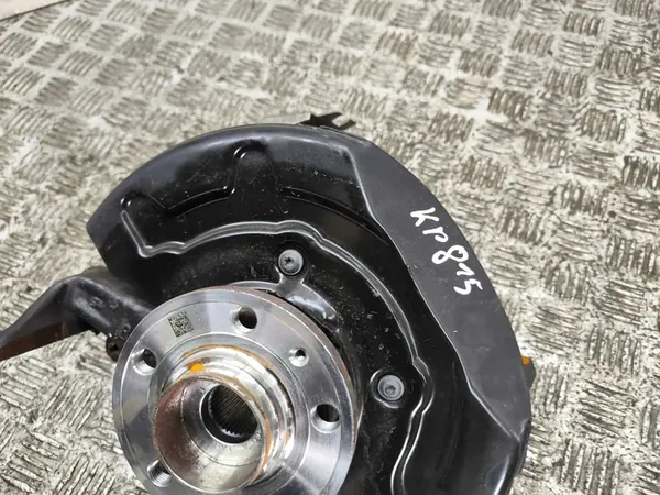 Audi A1 2023 Mozzo ruota anteriore sinistro image 2