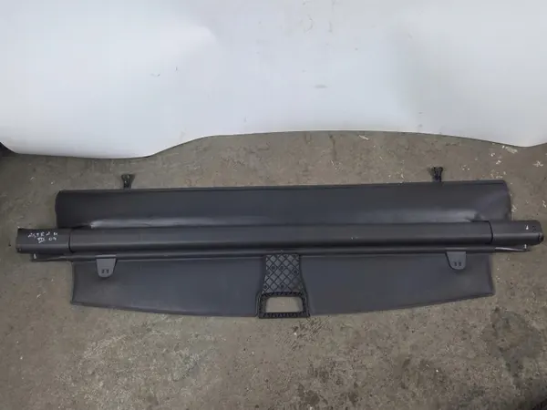 Opel Astra III H Kombi bagageluckans rullgardin OEM image 4