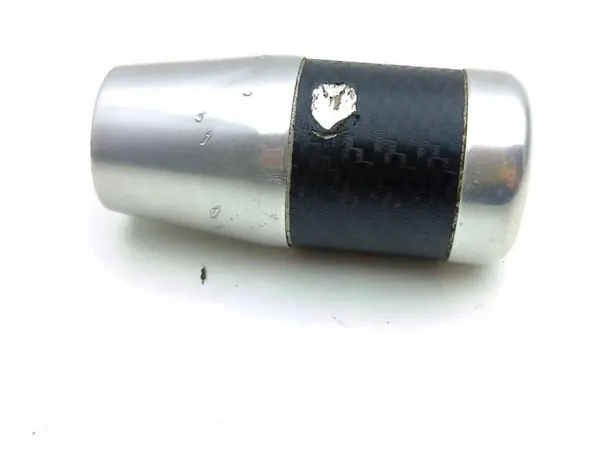 Pomo de cambios Nissan 350Z OEM 0310150006B - Usado image 3