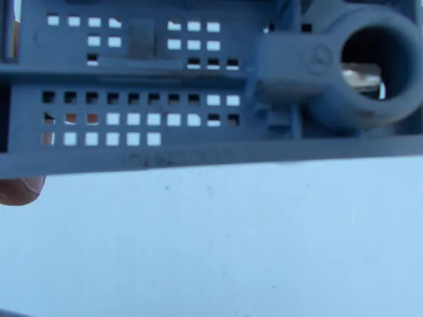 Insert de Feu Arrière Mercedes C-Class W204 Berline 2013 Gauche image 4