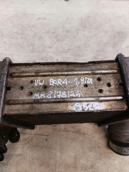 INTERCOOLER VW BORA 1.9 TDI 101 KM image 3