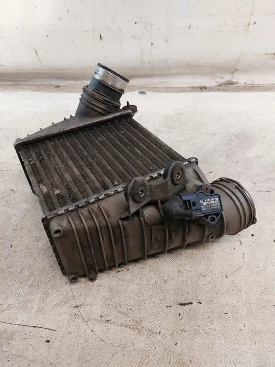 INTERCOOLER VW BORA 1.9 TDI 101 KM image 8