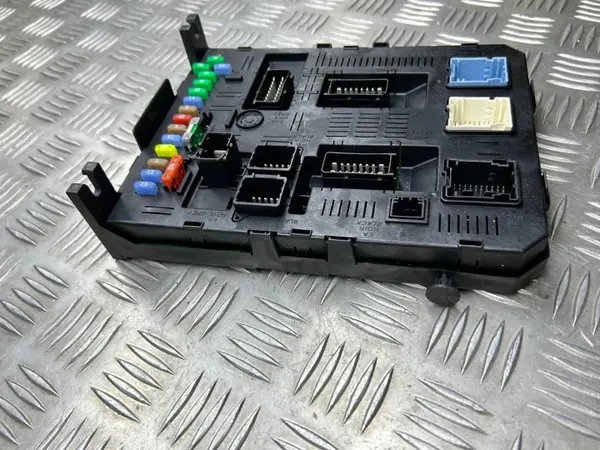 Module confort OEM 9660105680 pour Peugeot 307 1.6L image 5