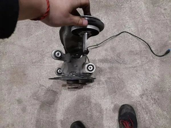 Snodo Posteriore Sinistro MERCEDES-BENZ CLA (C117) 2460306 image 2