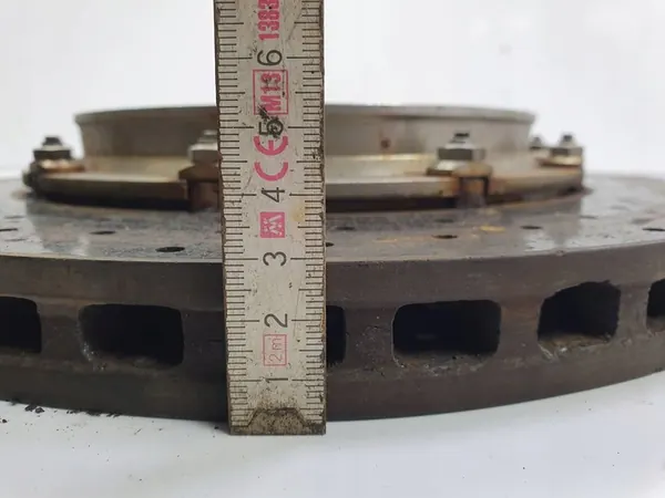 Disco de freio traseiro Audi A8 S8 D3 2006 OEM 4E0615601M image 5