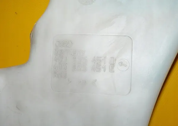 Pesunesteen säiliö Pump Audi A8 D2 99-02 4D0955451D image 4