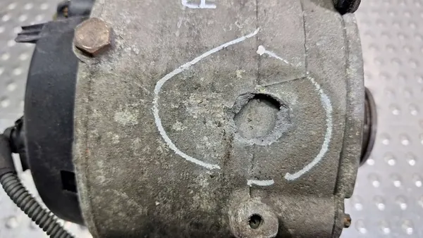 Vaihtovirtageneraattori Mercedes W210 3.2 CDI A0001502450 image 6