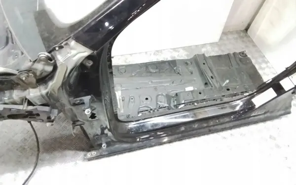 OEM 5Q0809121B Para-lama dianteiro esquerdo VW Jetta image 4