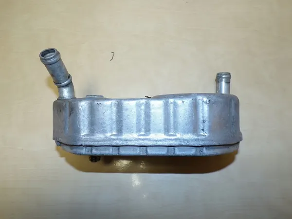 VW Transporter T4 Caravelle Multivan Automaattinen Öljynjäähdytin image 3